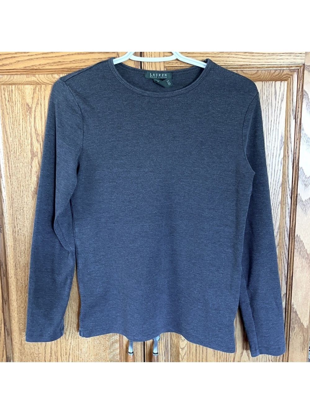 Ralph Lauren top size M.